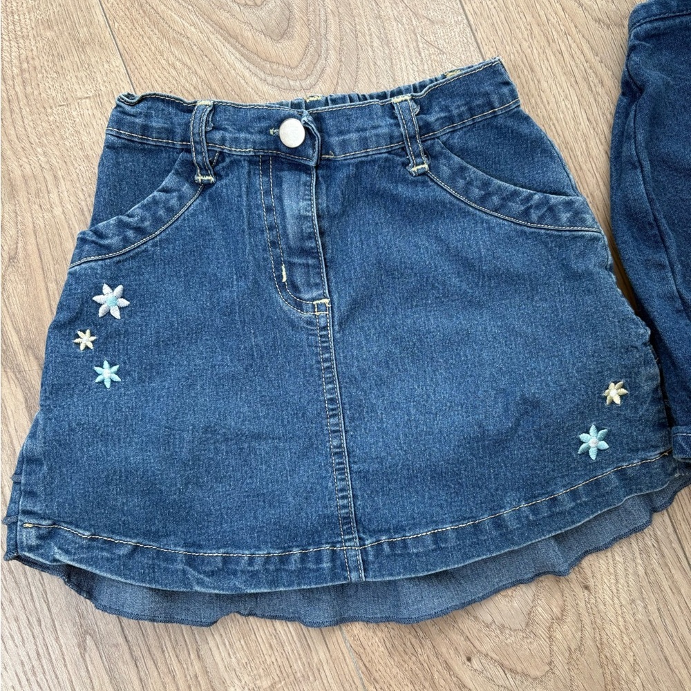 Girls 3T Denim Skirt Bundle Embroidered Flowers Cute Spring Summer - Picture 2 of 7